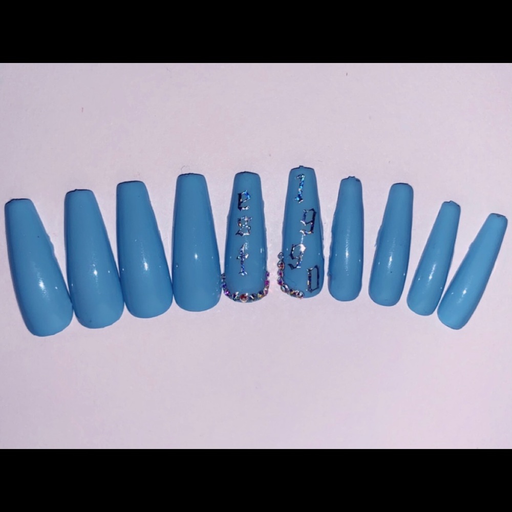 Artificial nails